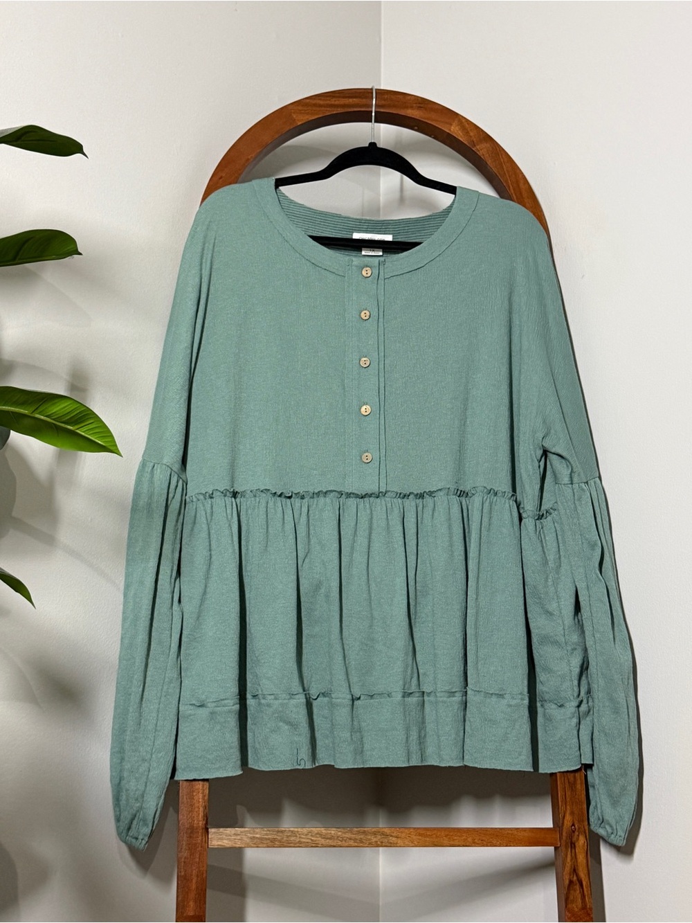 ChicSoul 1X Green Long Sleeve Babydoll Blouse Top